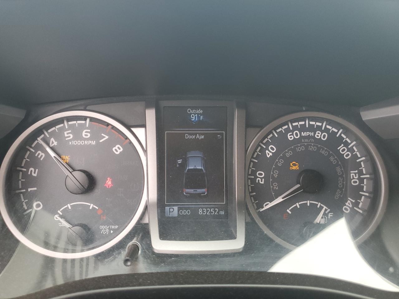 2017 TOYOTA TACOMA