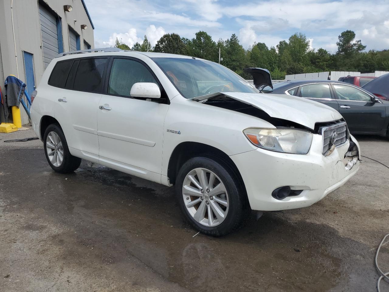 2010 TOYOTA HIGHLANDER