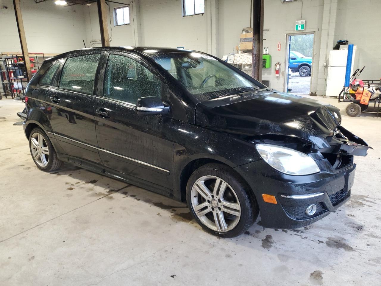 2011 MERCEDES-BENZ B-Class