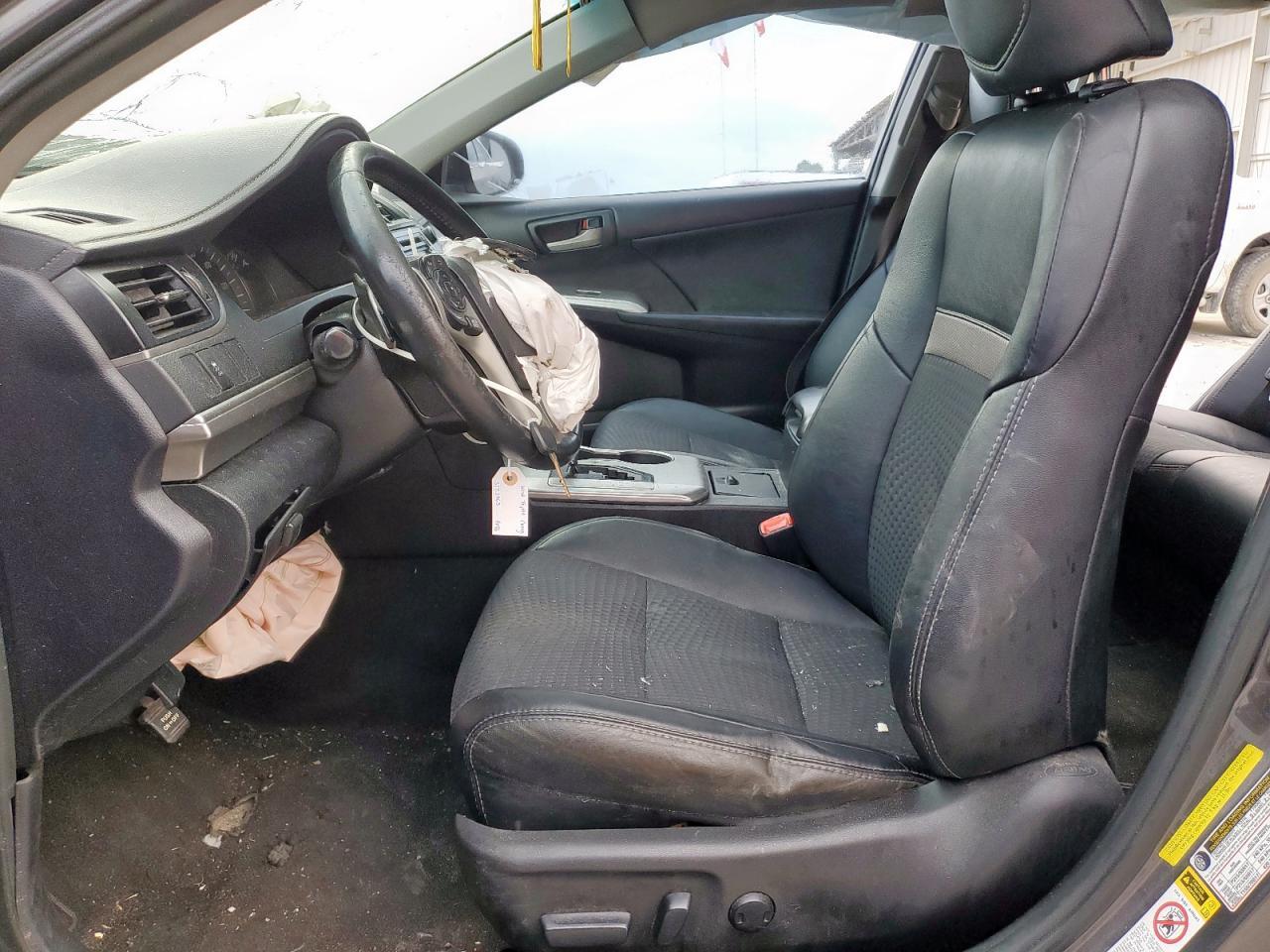 2014 TOYOTA CAMRY