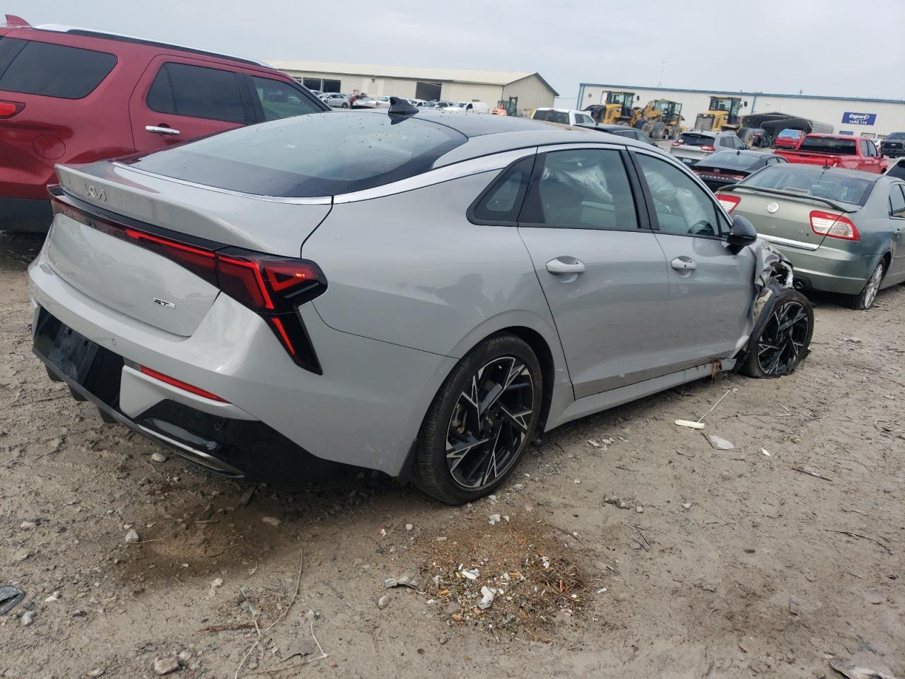 2025 KIA K5
