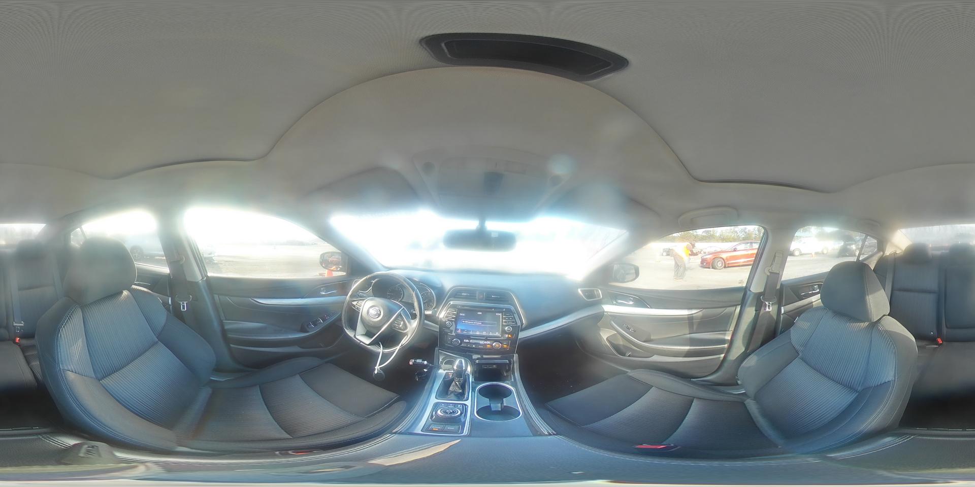 2016 NISSAN Maxima