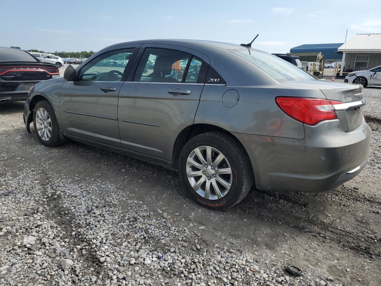 2013 CHRYSLER 200