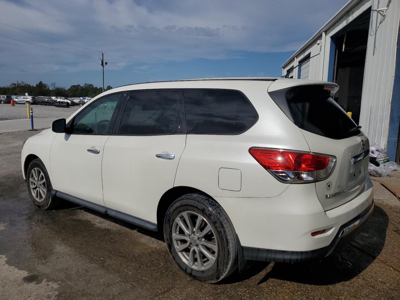 2015 NISSAN PATHFINDER