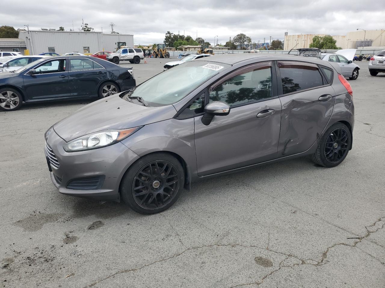 2014 FORD Fiesta