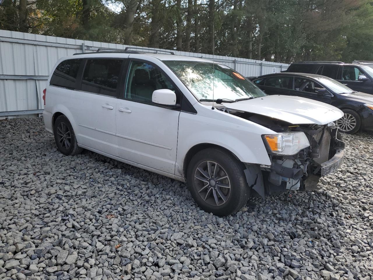 2017 DODGE GRAND CARAVAN