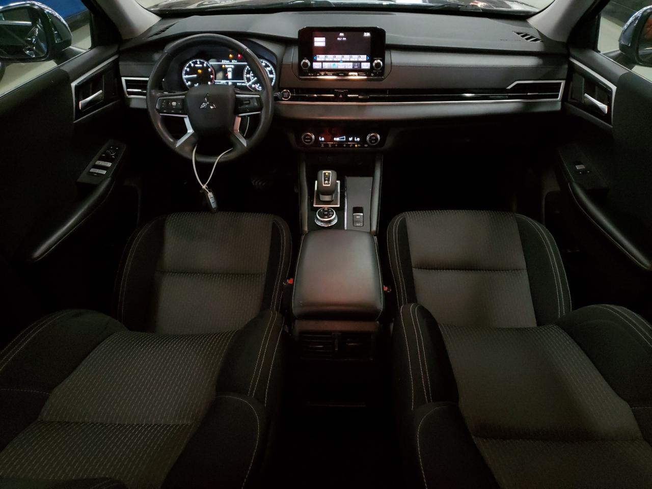 2022 MITSUBISHI outlander