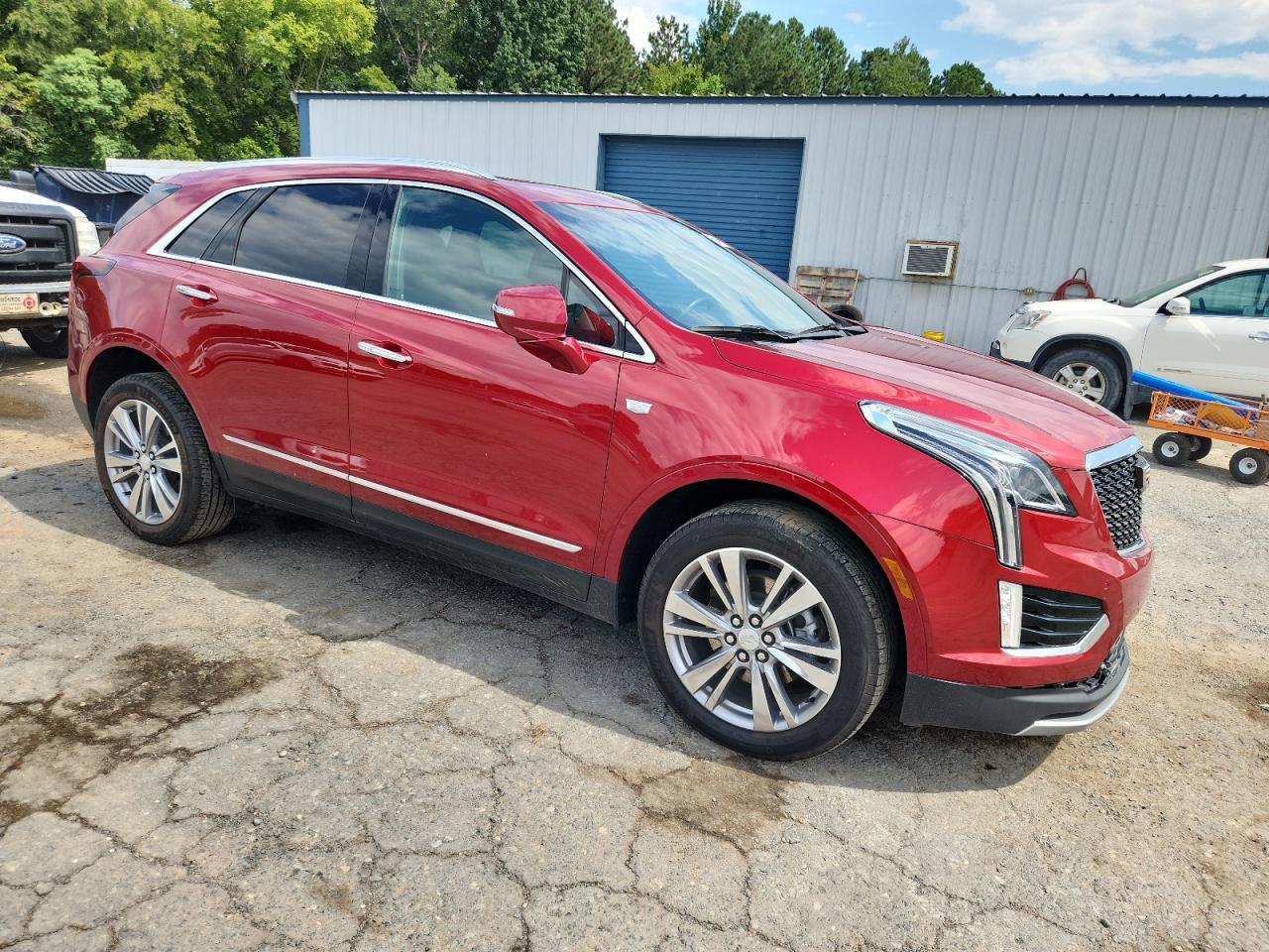 2024 CADILLAC XT5