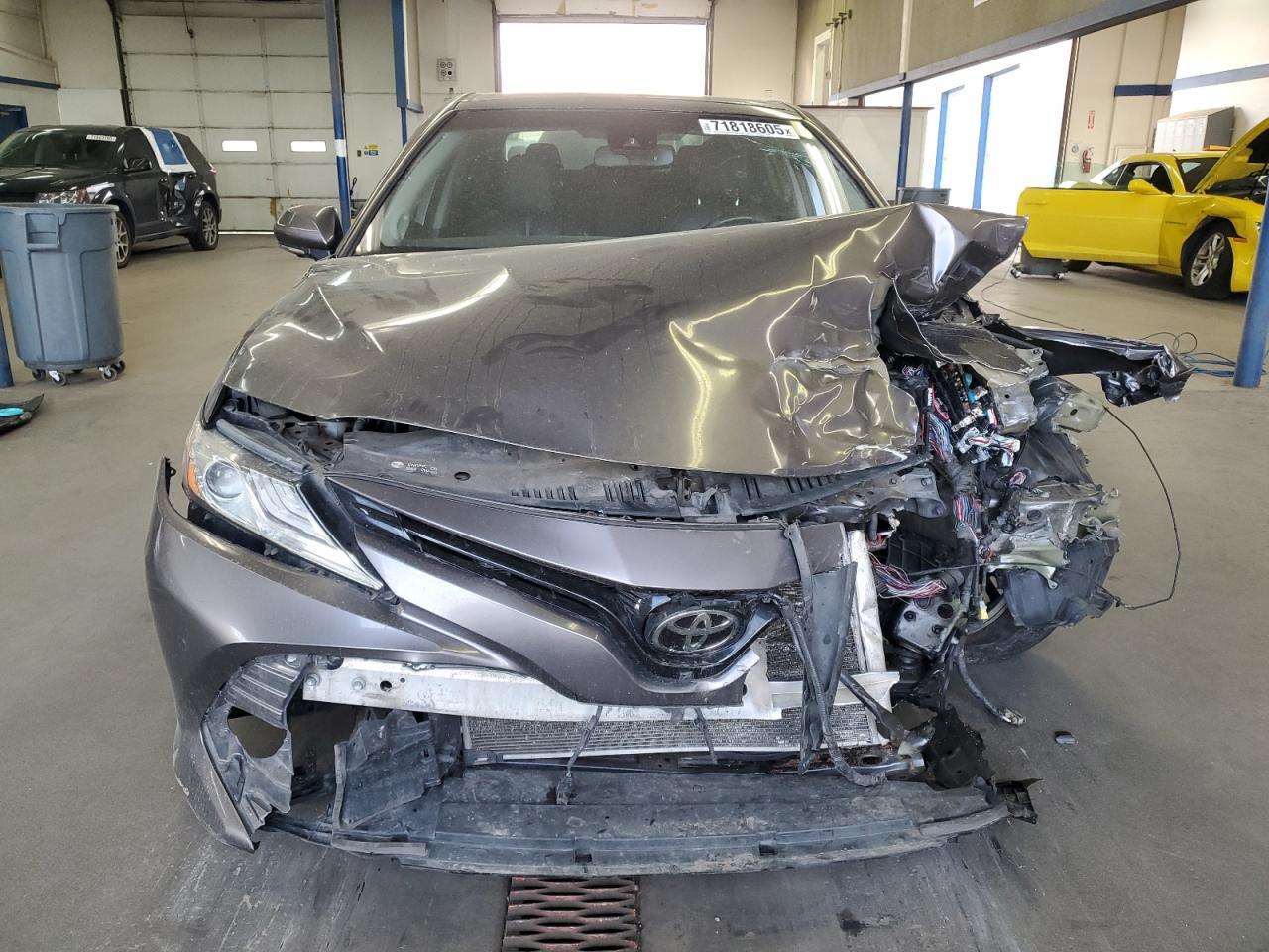 2018 TOYOTA CAMRY