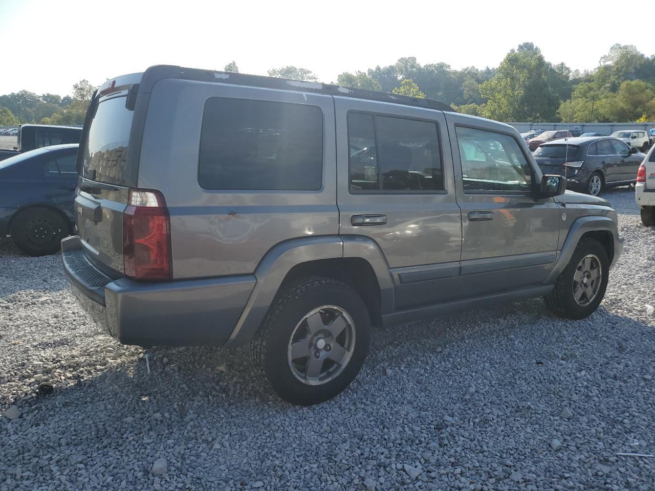 2007 JEEP Commander
