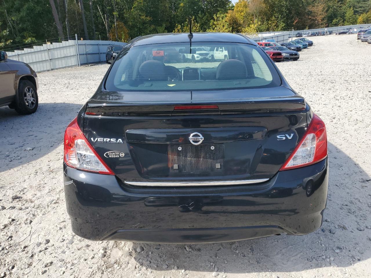 2016 NISSAN VERSA