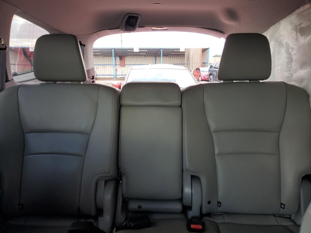 2016 HONDA PILOT