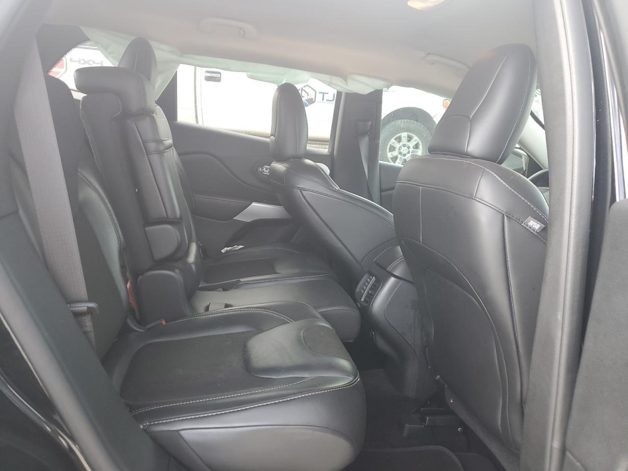 2018 JEEP CHEROKEE