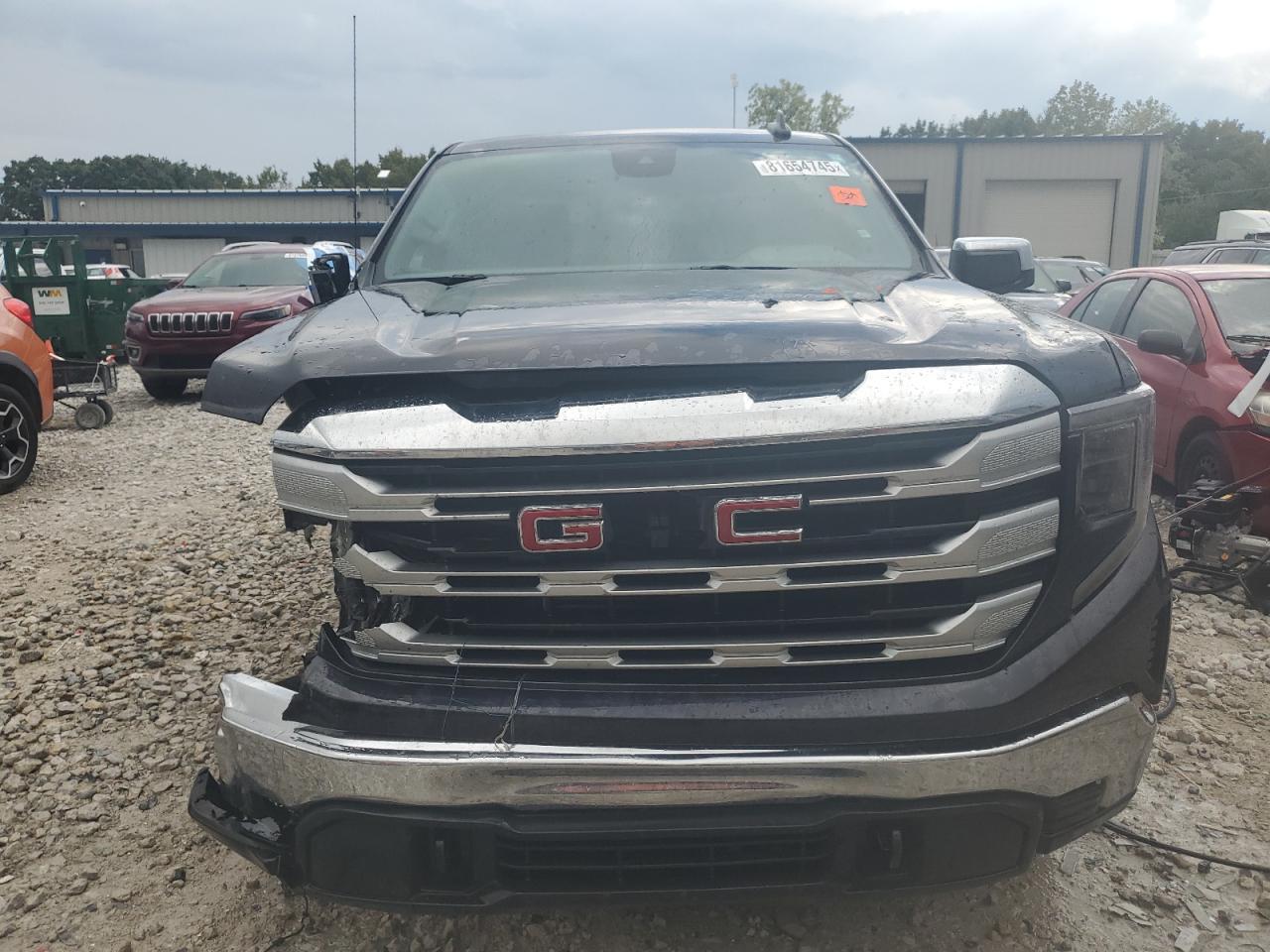 2023 GMC Sierra