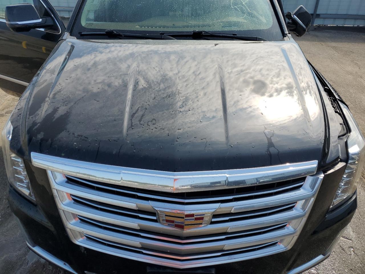 2016 CADILLAC ESCALADE