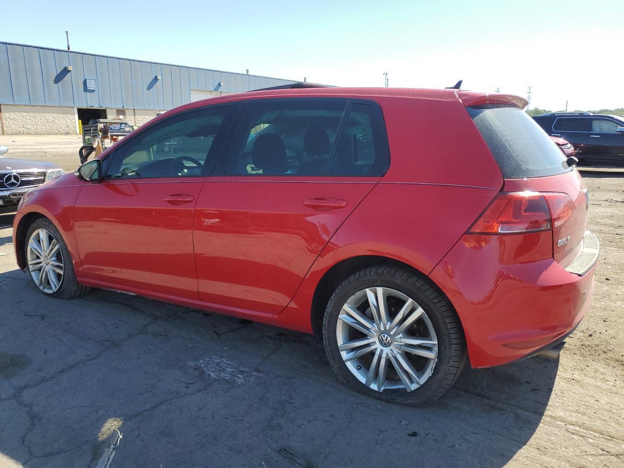 2015 VOLKSWAGEN GOLF