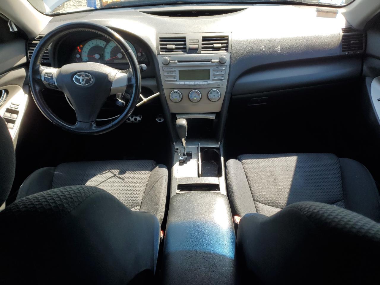 2010 TOYOTA CAMRY