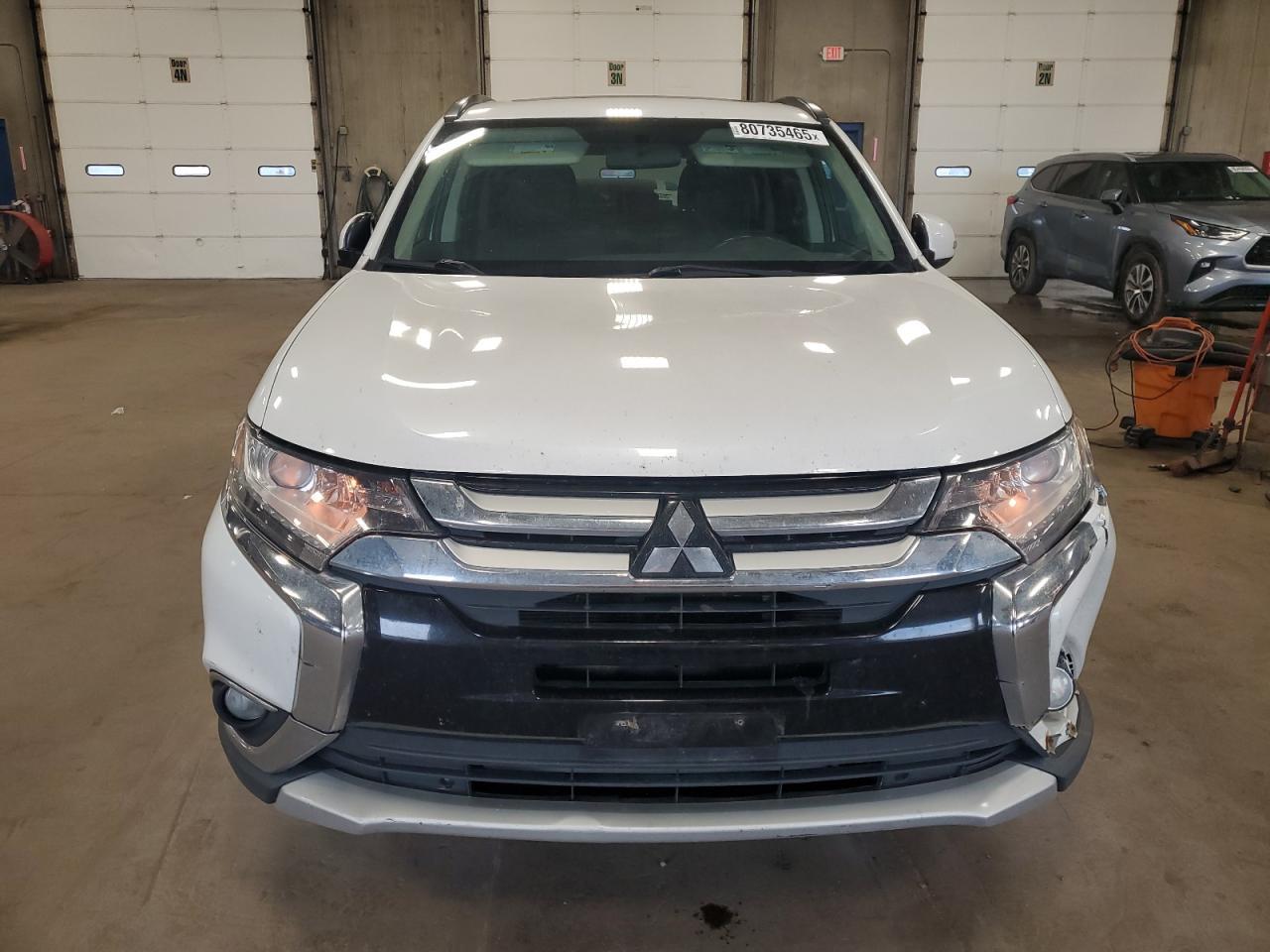 2016 MITSUBISHI outlander