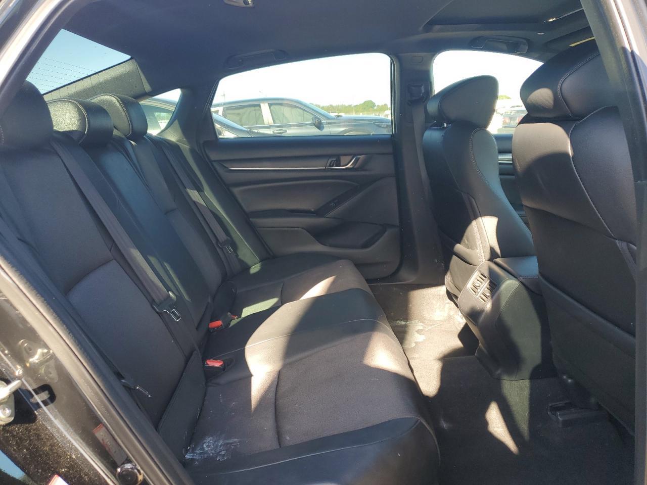 2019 HONDA ACCORD
