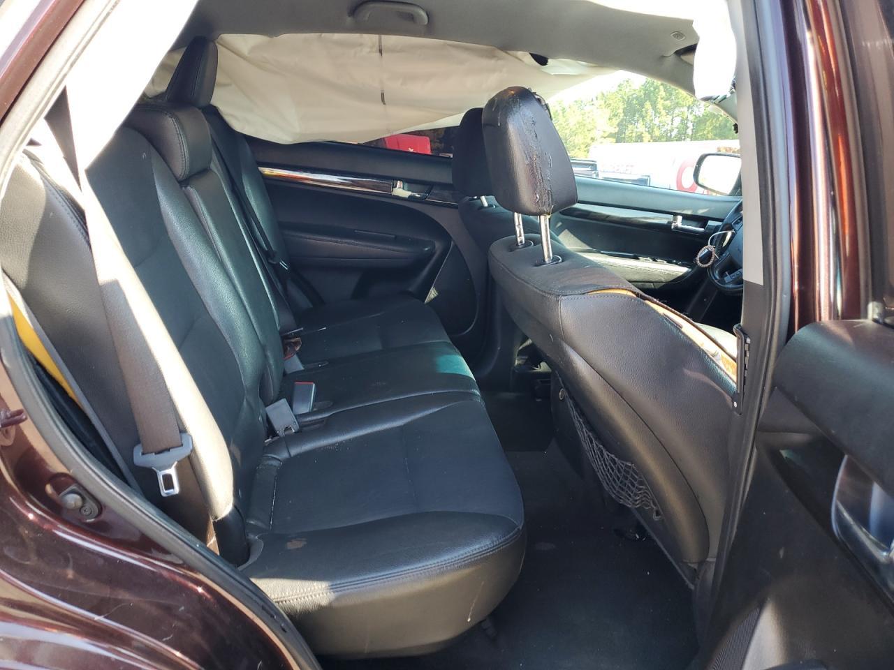 2011 KIA SORENTO