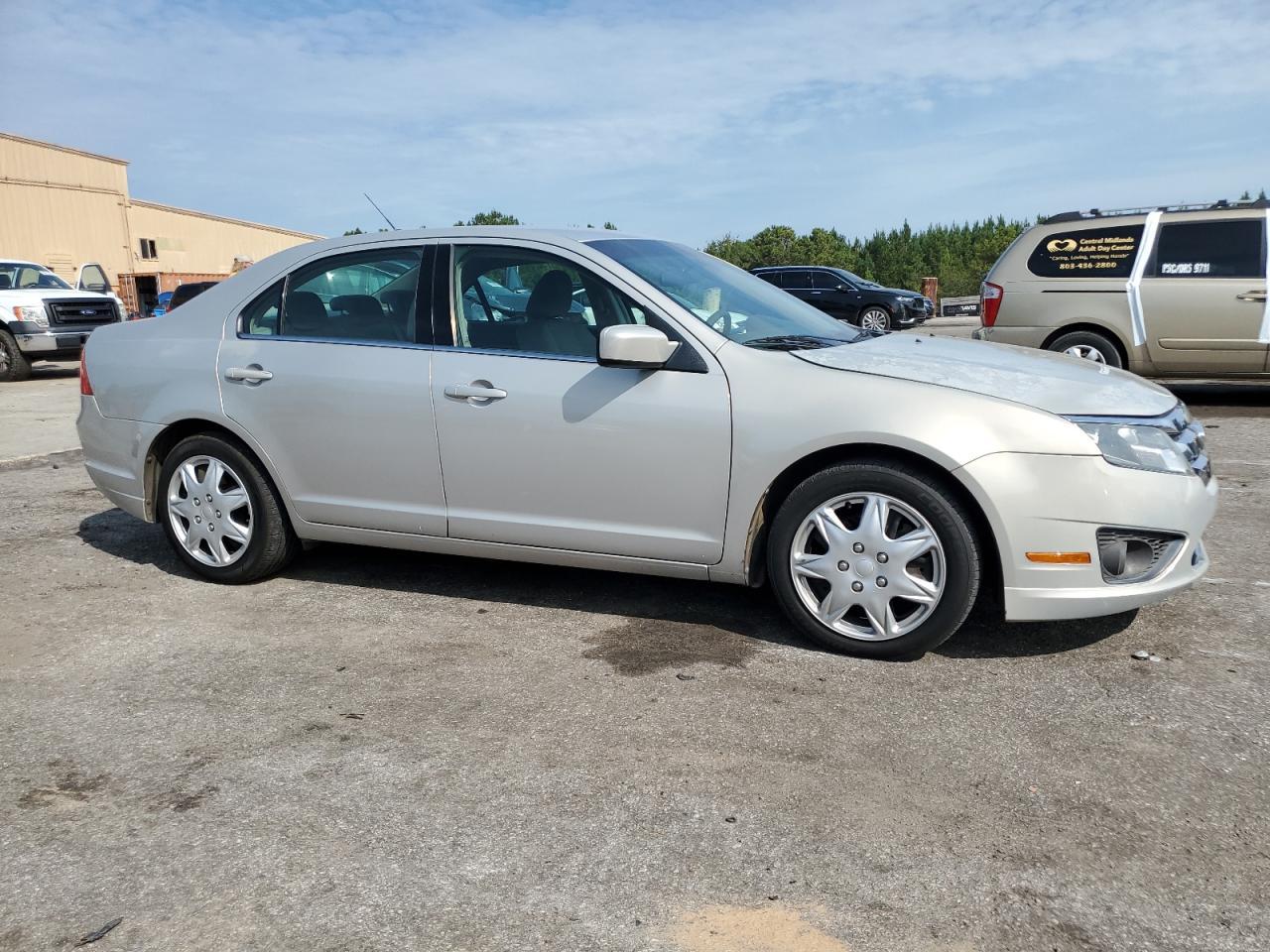 2010 FORD FUSION