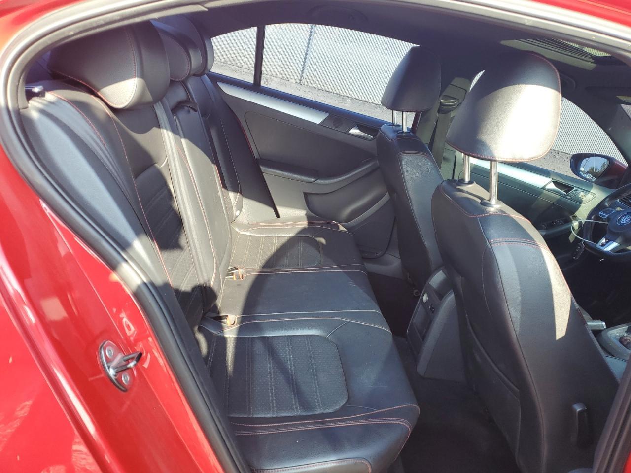 2013 VOLKSWAGEN JETTA