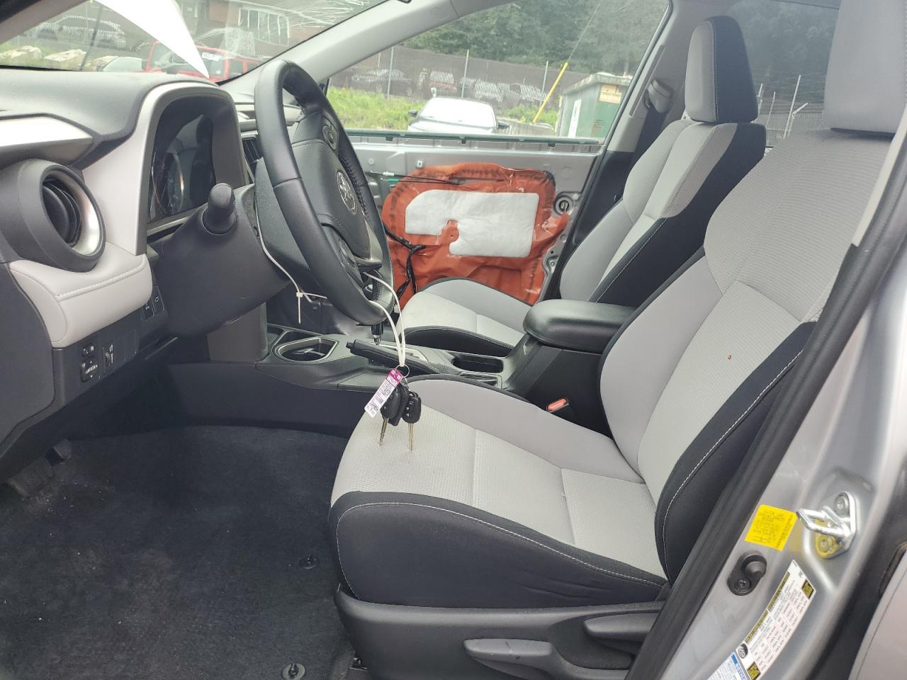 2016 TOYOTA RAV4