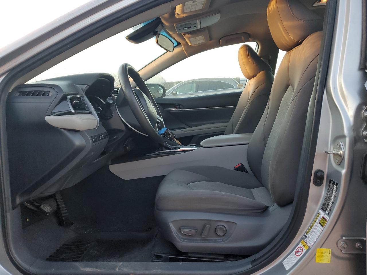 2019 TOYOTA CAMRY