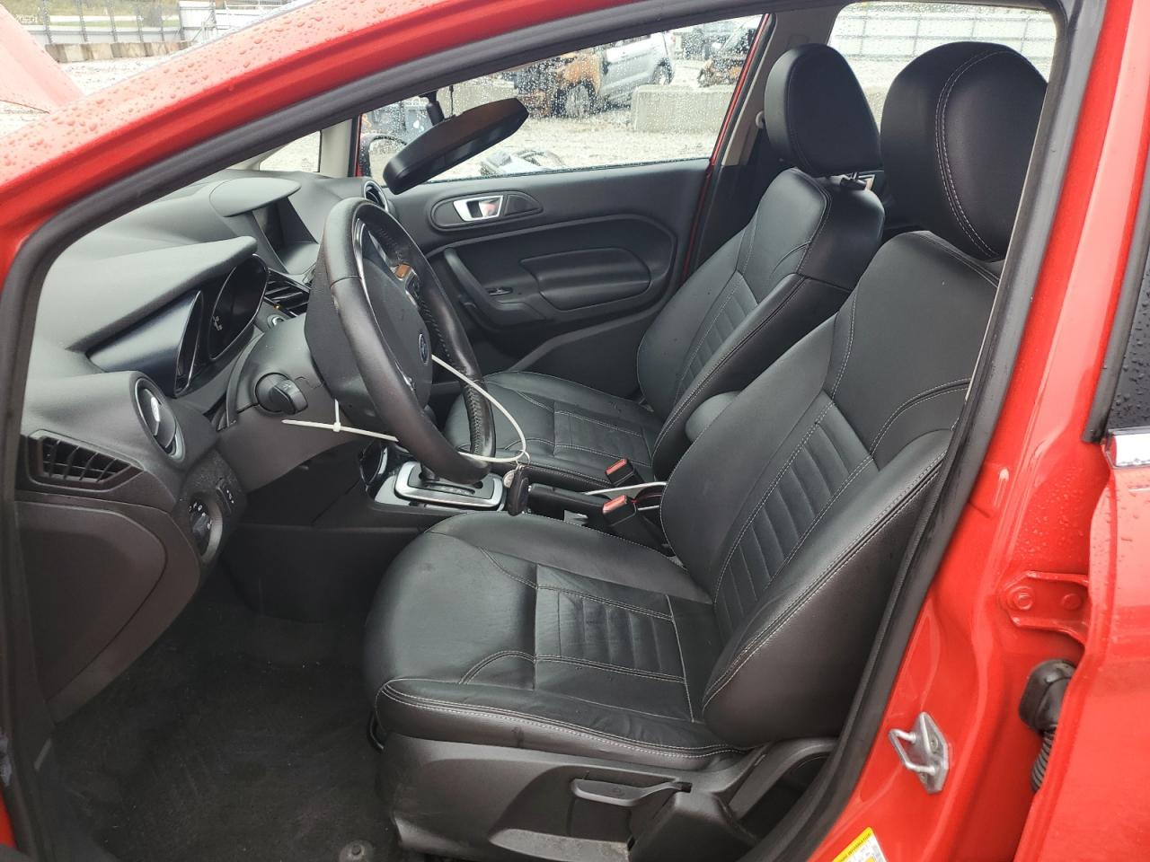 2014 FORD Fiesta