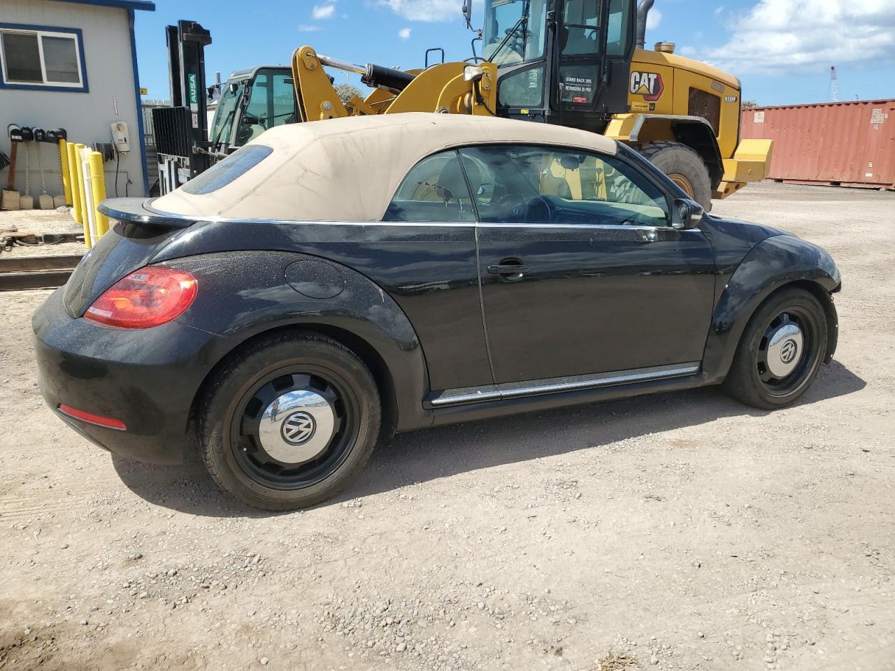 2013 VOLKSWAGEN Beetle