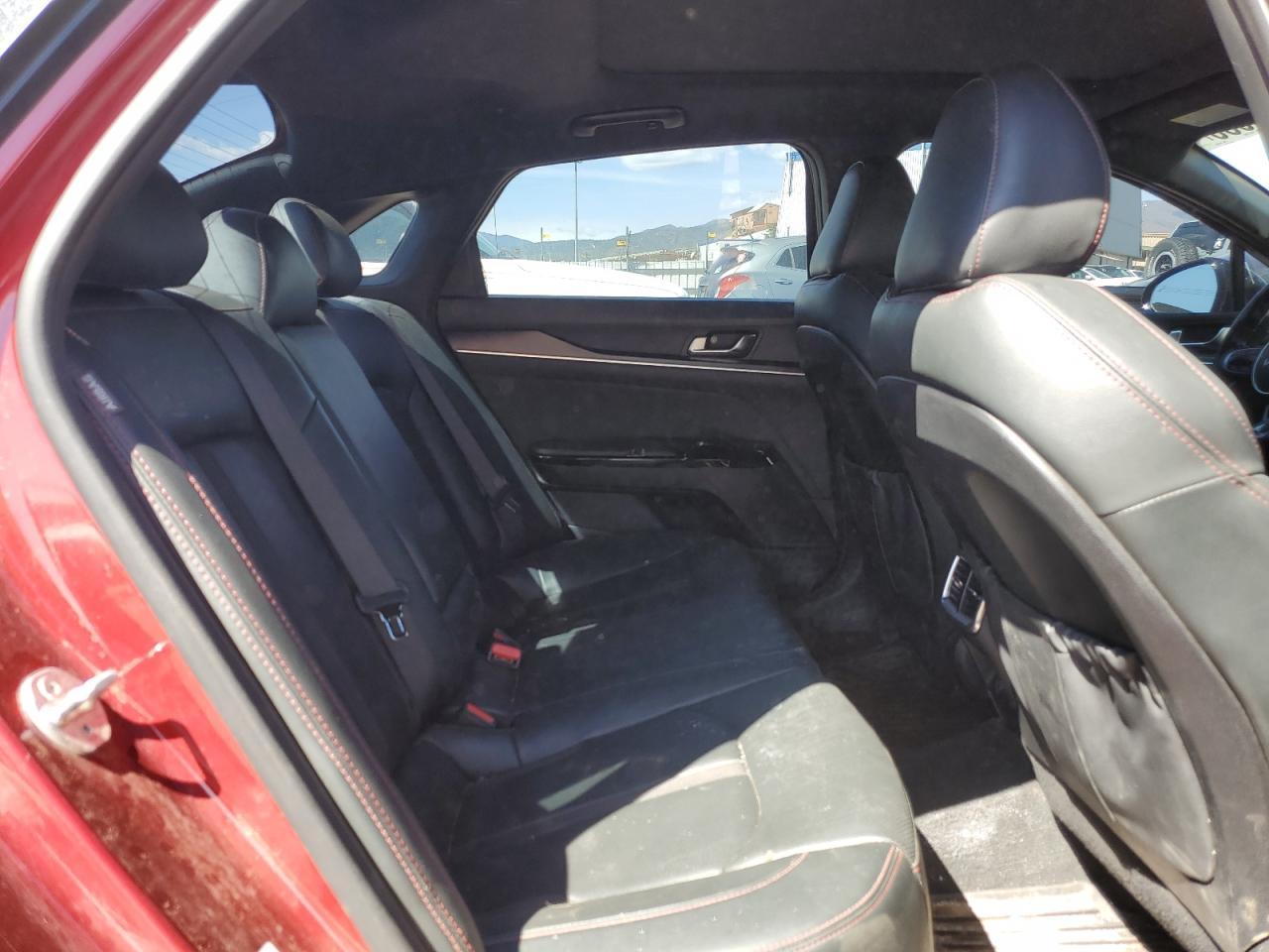 2022 KIA K5