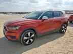 2019 VOLVO XC40
