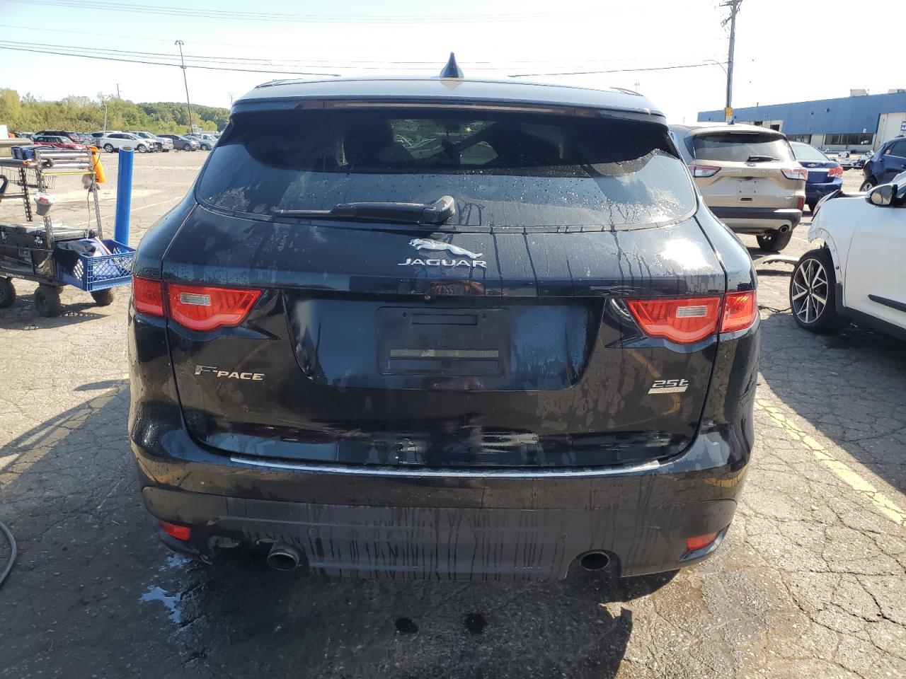 2019 JAGUAR F-Pace