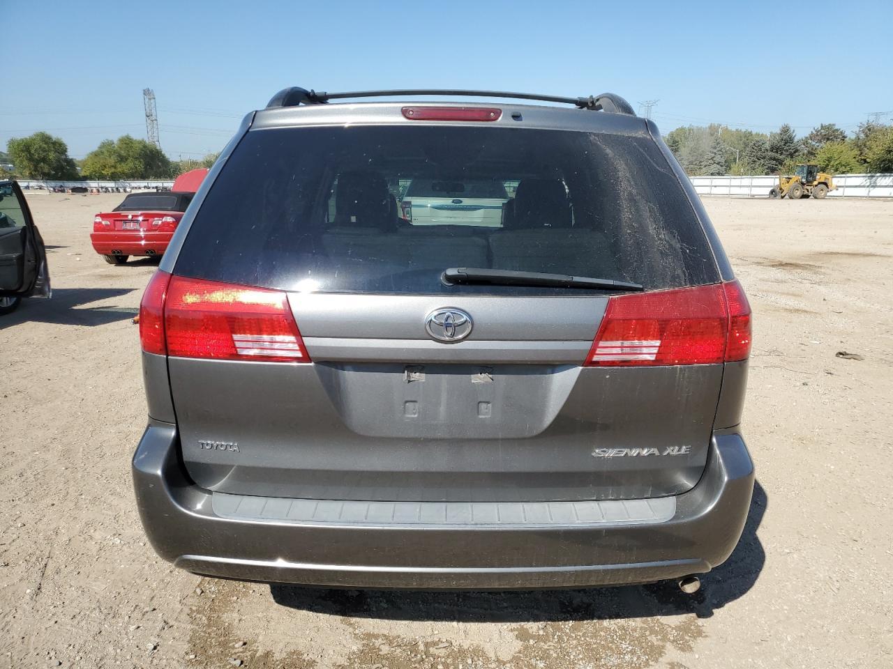 2005 TOYOTA SIENNA