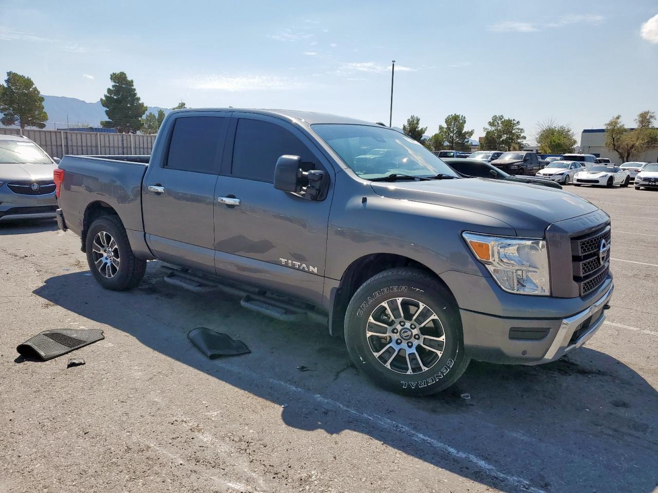 2021 NISSAN Titan