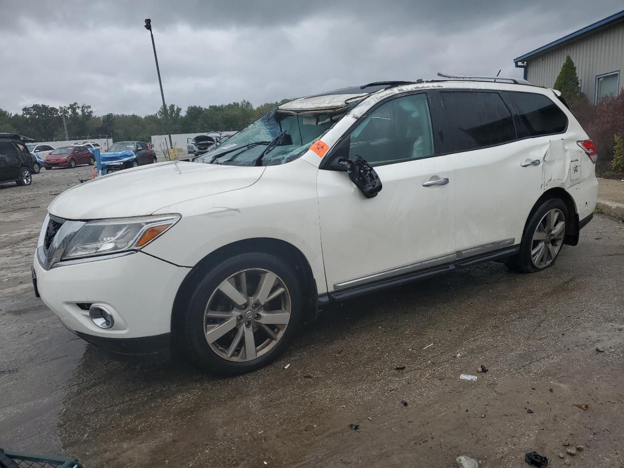 2016 NISSAN PATHFINDER