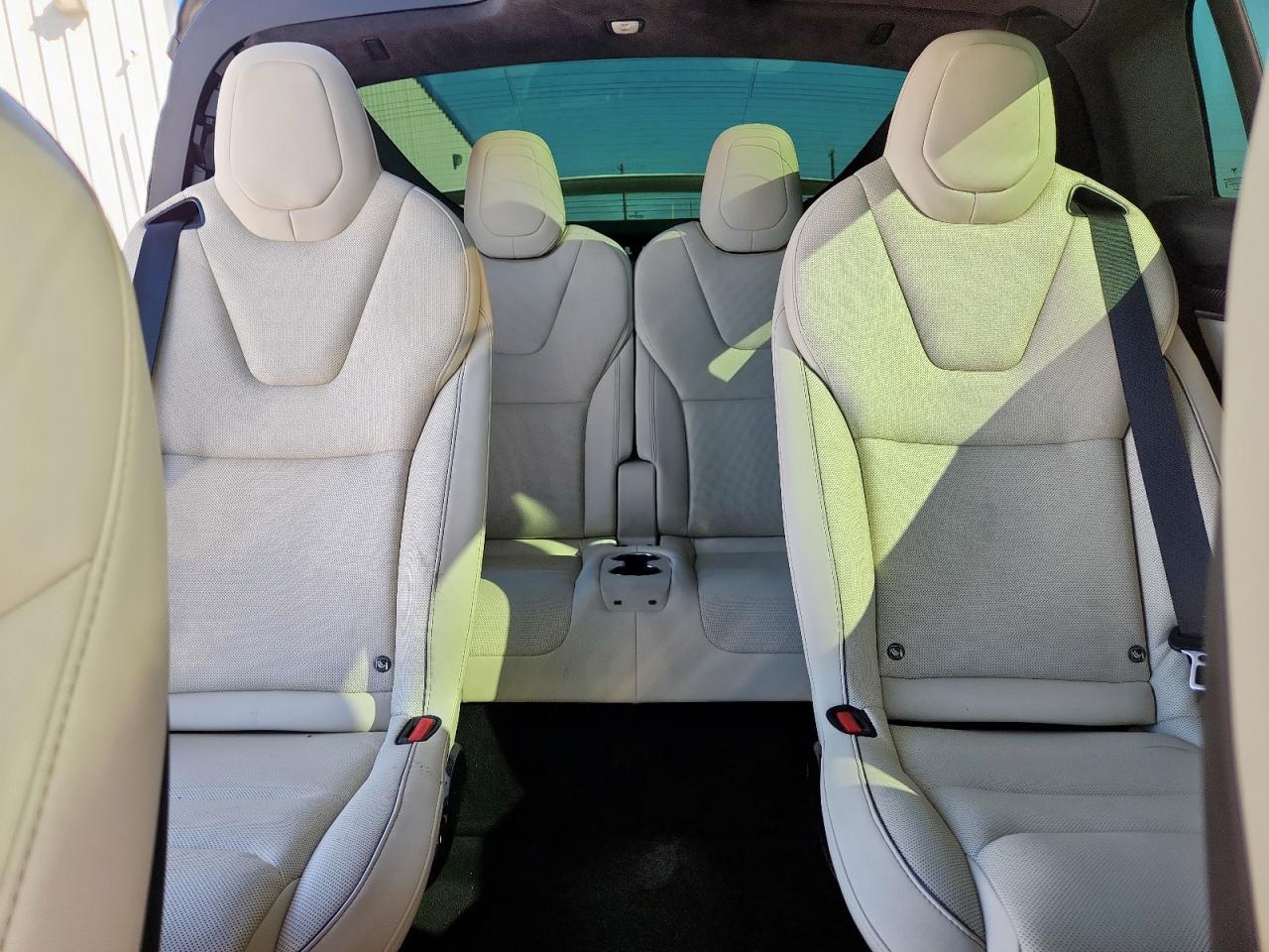 2022 TESLA MODEL X