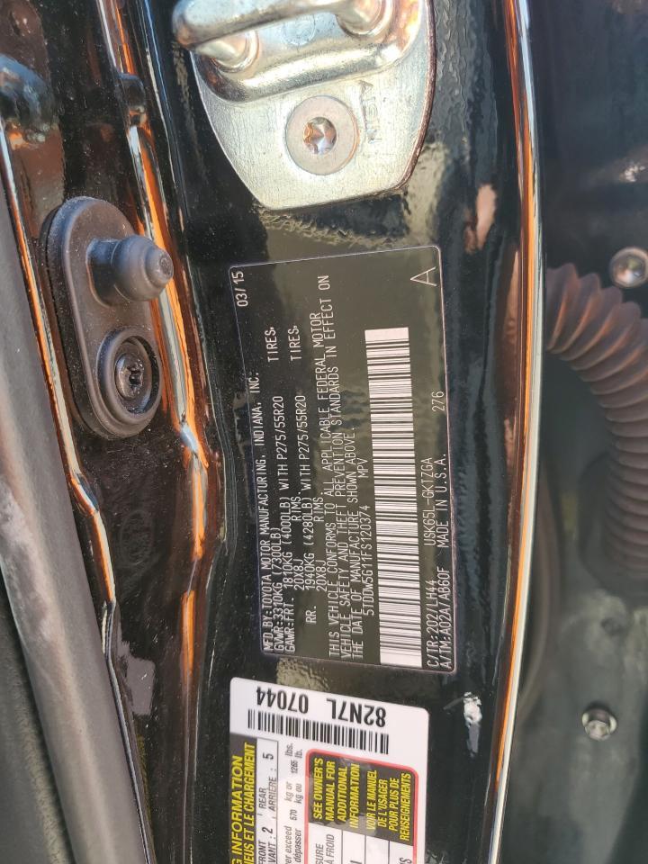 2015 TOYOTA Sequoia