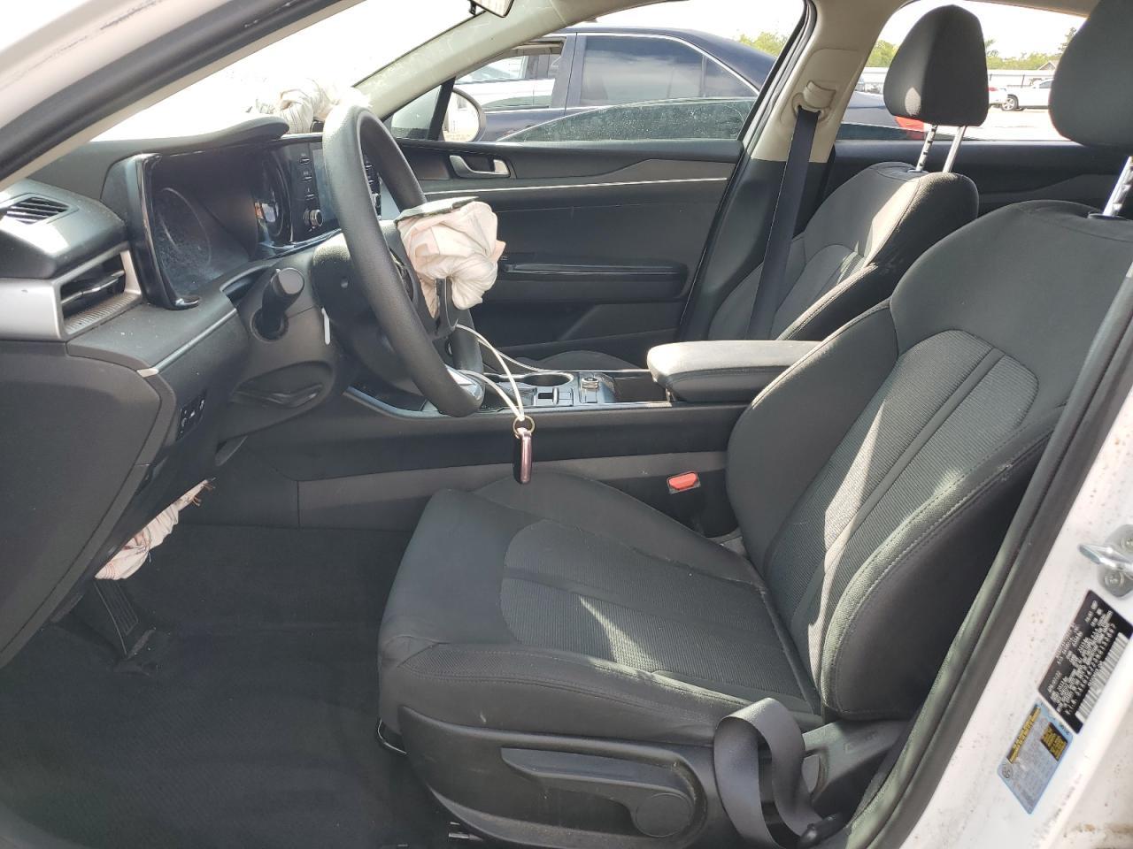 2022 KIA K5