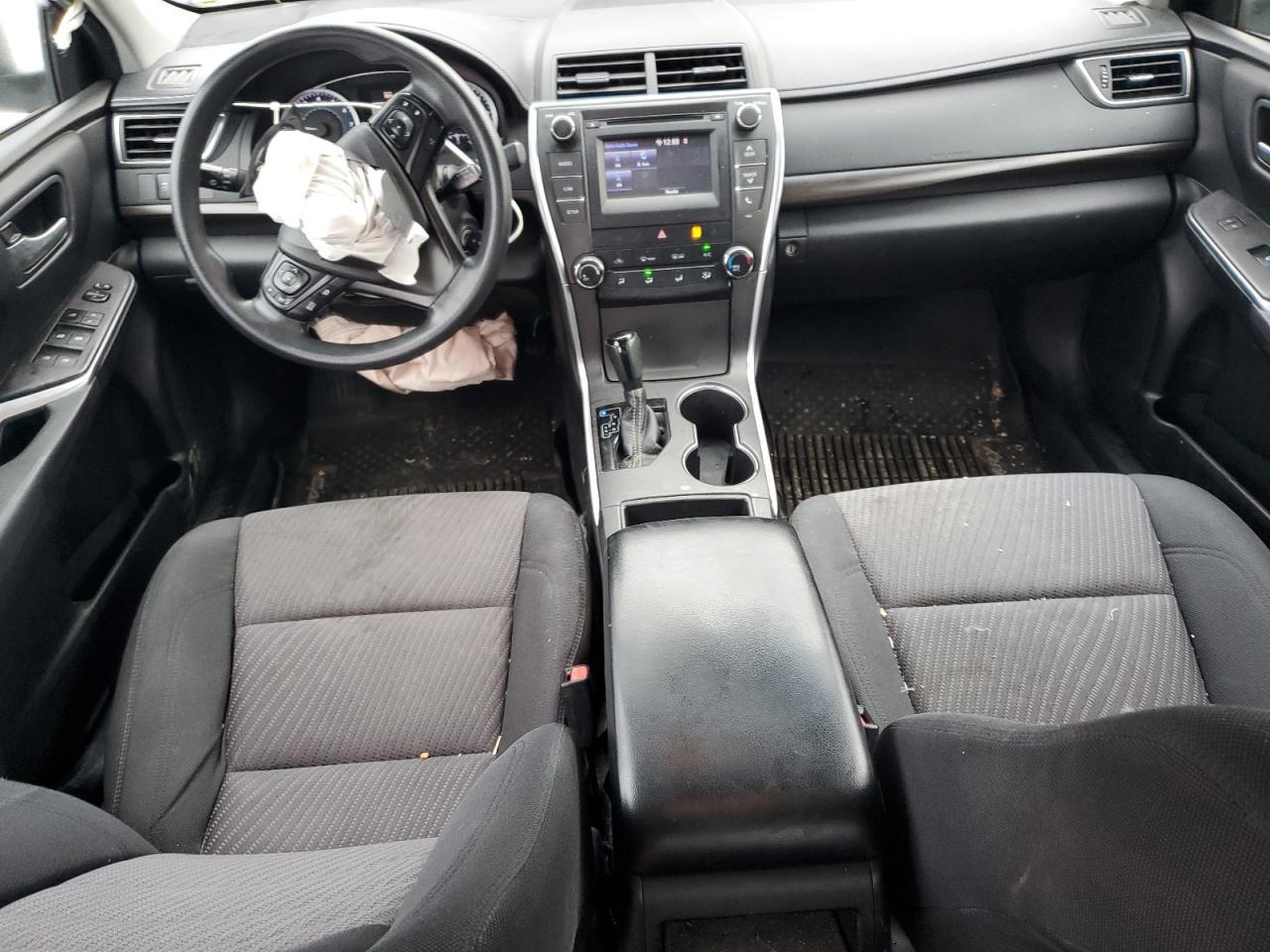 2016 TOYOTA CAMRY