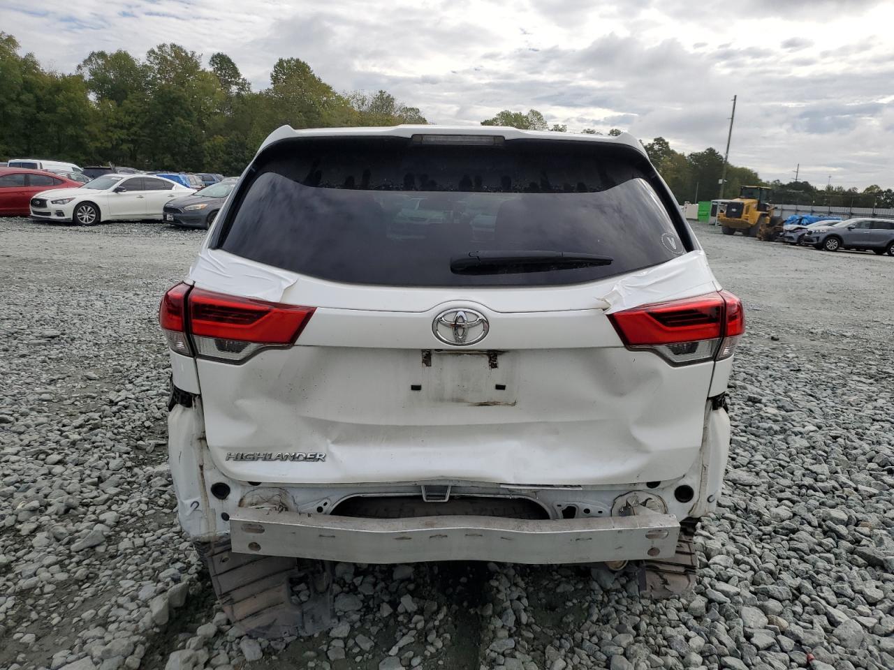 2019 TOYOTA HIGHLANDER