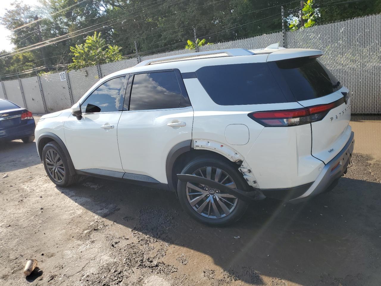 2022 NISSAN PATHFINDER