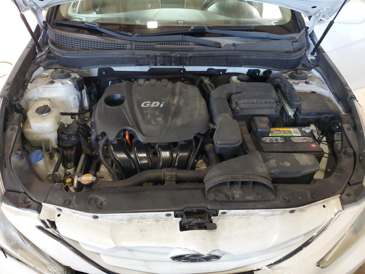 2011 HYUNDAI SONATA