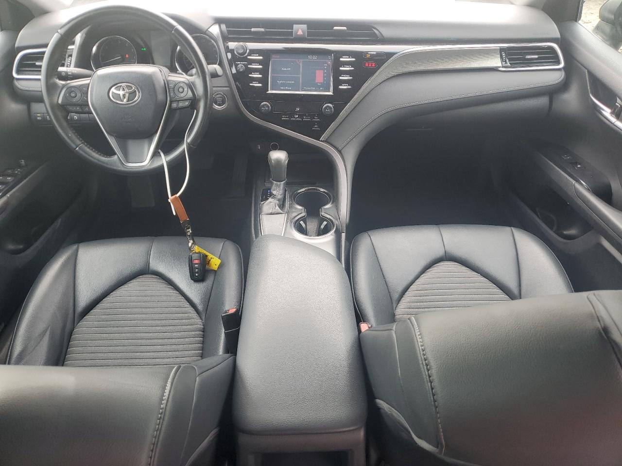 2018 TOYOTA CAMRY