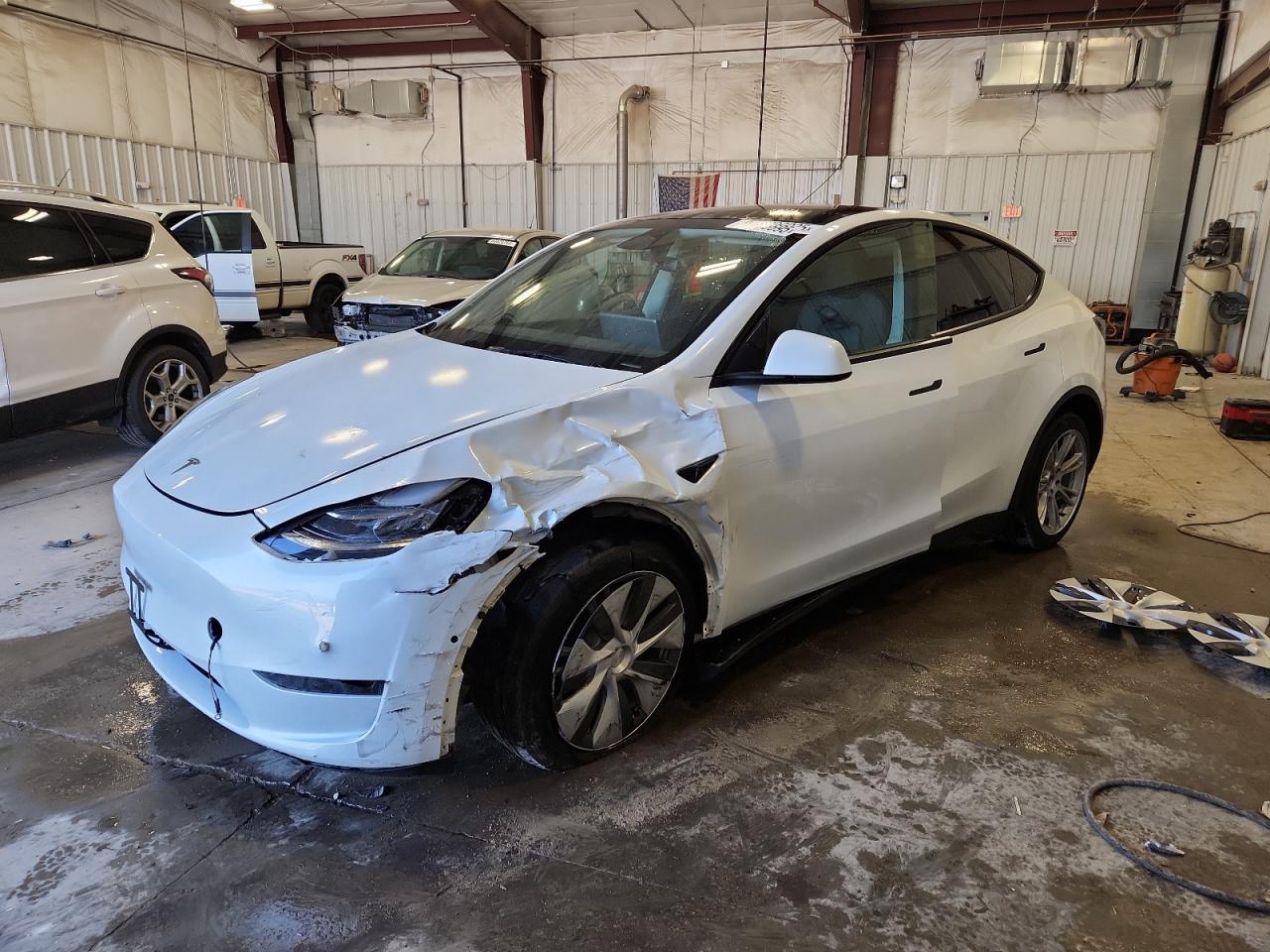 2022 TESLA MODEL Y