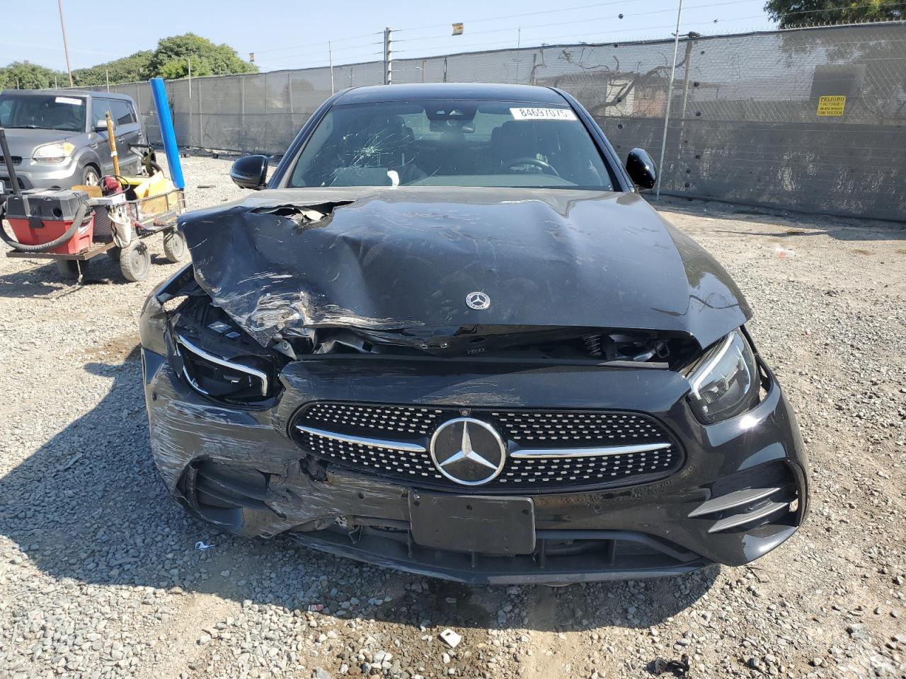 2022 MERCEDES-BENZ E-Class