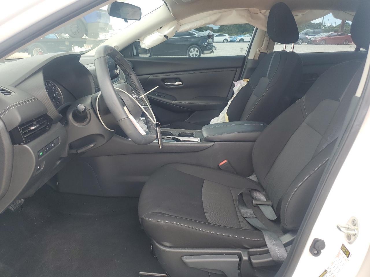2025 NISSAN SENTRA