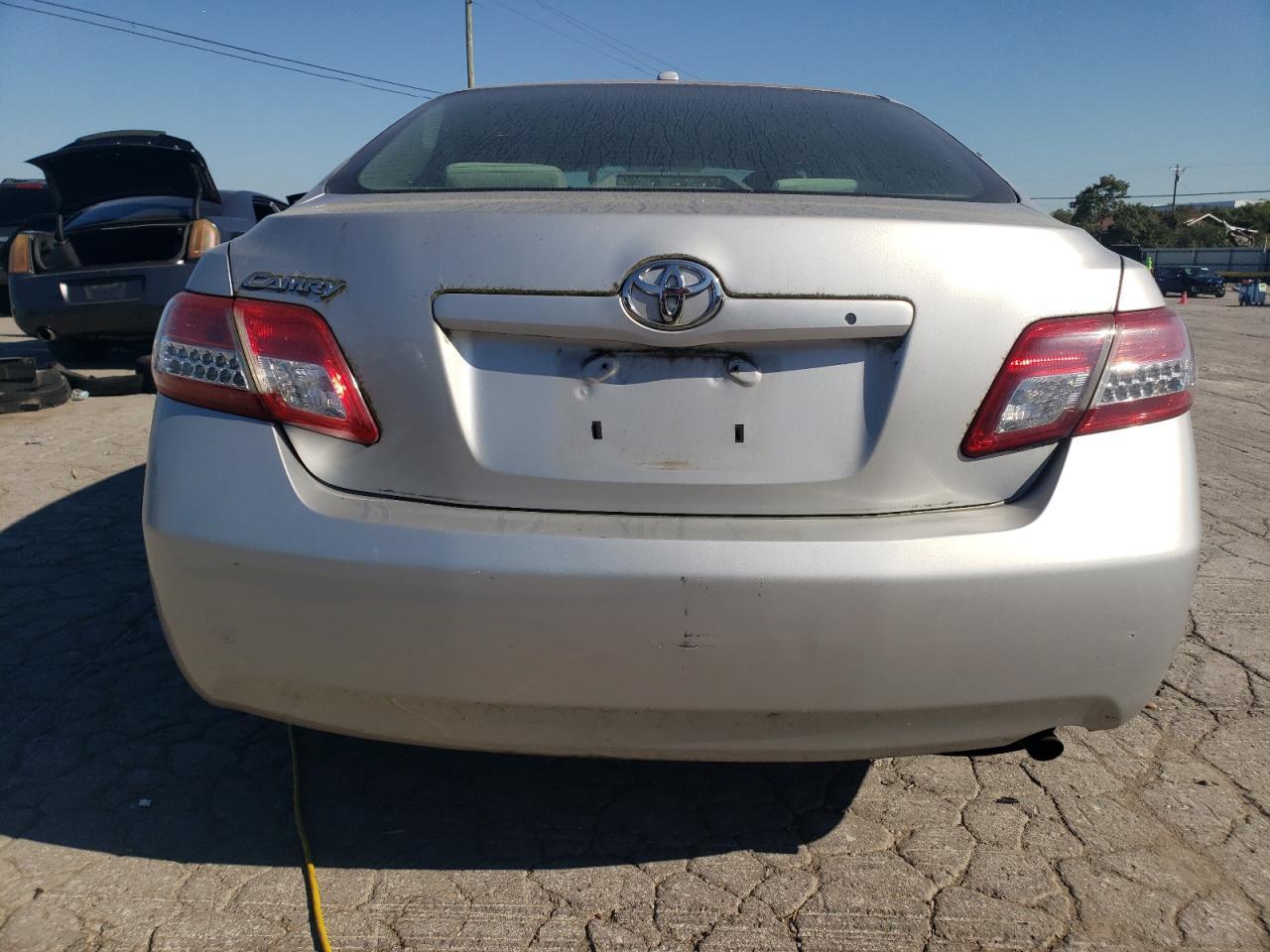 2010 TOYOTA CAMRY
