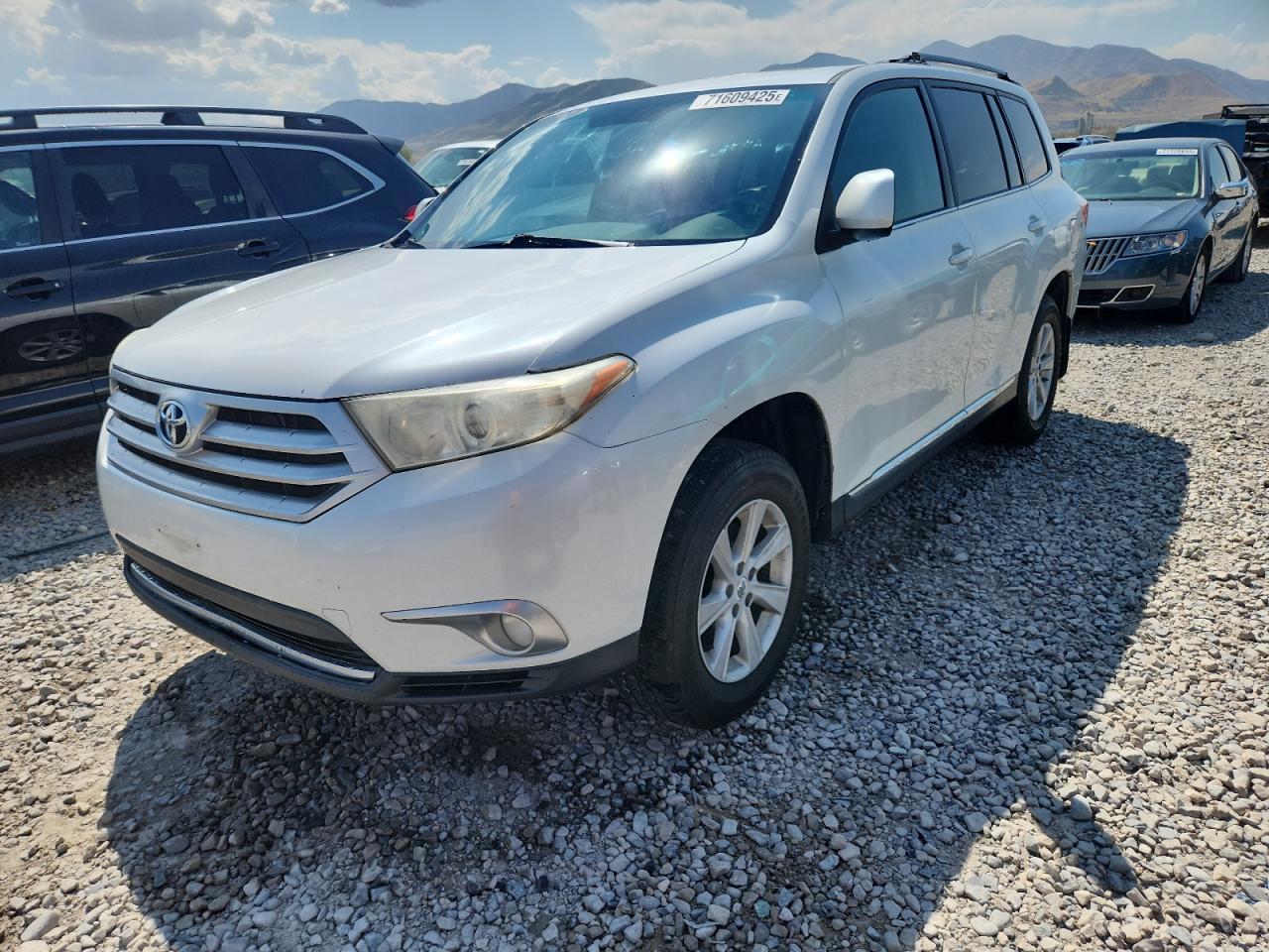 2012 TOYOTA HIGHLANDER