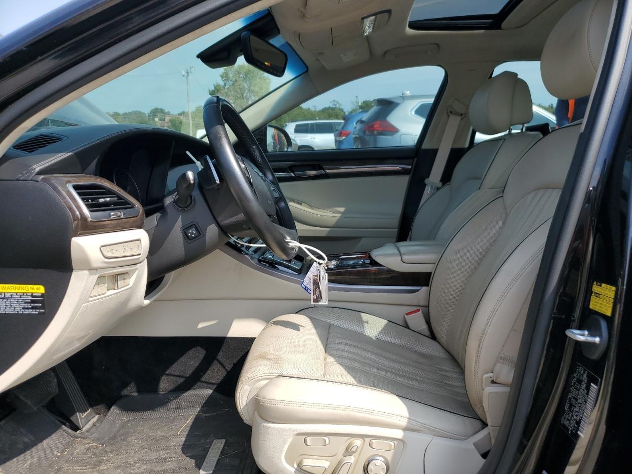 2018 GENESIS G90